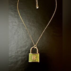 LV Gold & Green Padlock Charm. Green Crystals, Gold Tone Necklace, NEW Retail$89